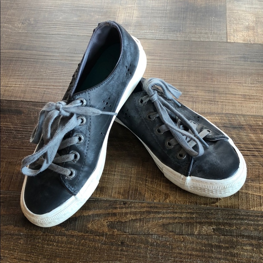 Blowfish shoes